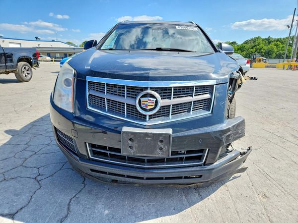 2012 CADILLAC SRX Luxury