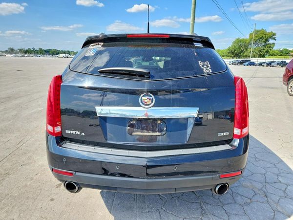 2012 CADILLAC SRX Luxury