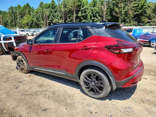 2024 NISSAN KICKS SR