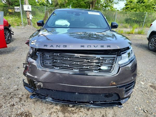 2026 LAND ROVER RANGE ROVER VELAR P250 Dynamic SE