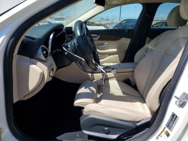 2019 MERCEDES-BENZ C