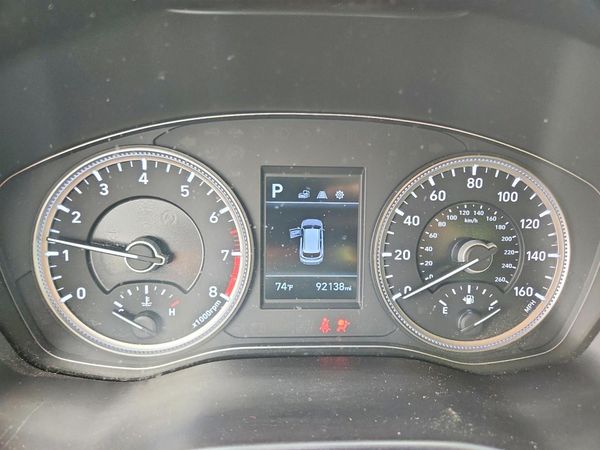 2019 HYUNDAI SANTA FE SE