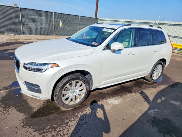 2017 VOLVO XC90