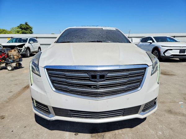 2018 CADILLAC XTS Premium Luxury
