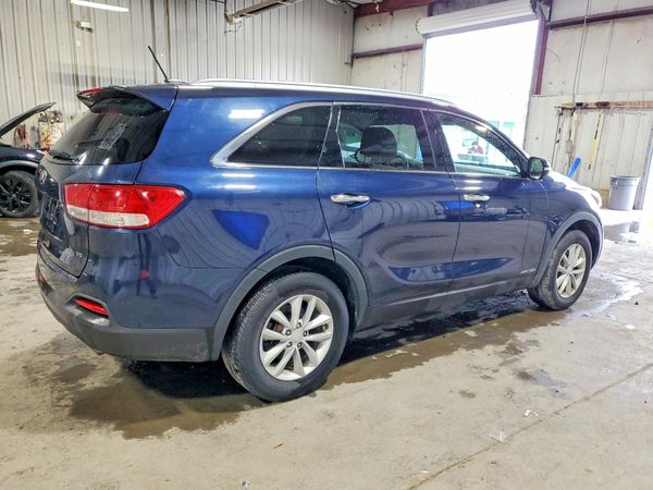 2017 KIA SORENTO L, LX