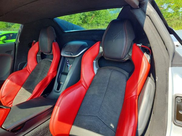 2021 CHEVROLET CORVETTE Premium 3LT