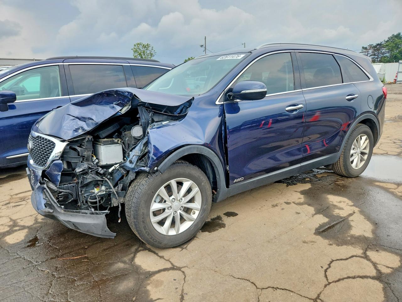 2016 KIA SORENTO L / LX