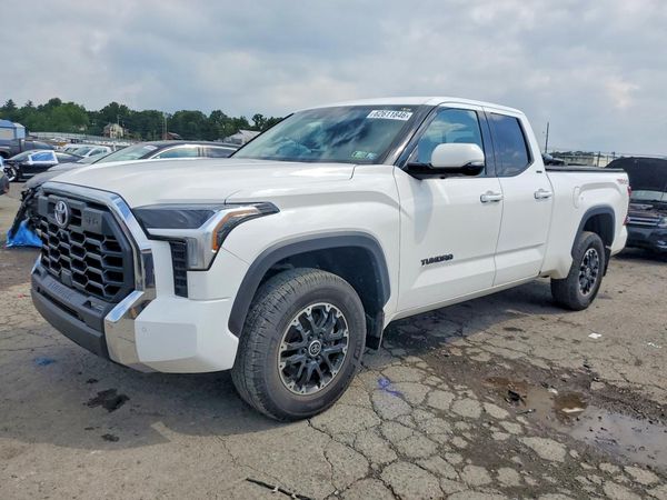 2023 TOYOTA TUNDRA SR5