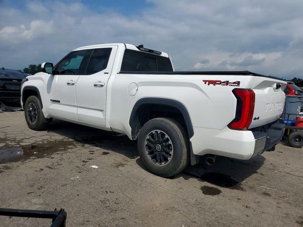 2023 TOYOTA TUNDRA SR5