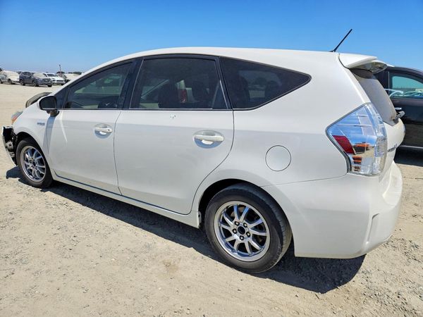 2014 TOYOTA PRIUS V TH