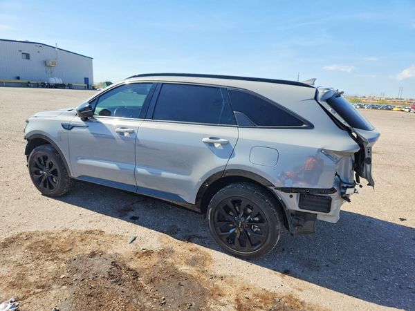 2023 KIA SORENTO