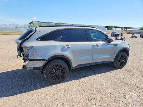2023 KIA SORENTO