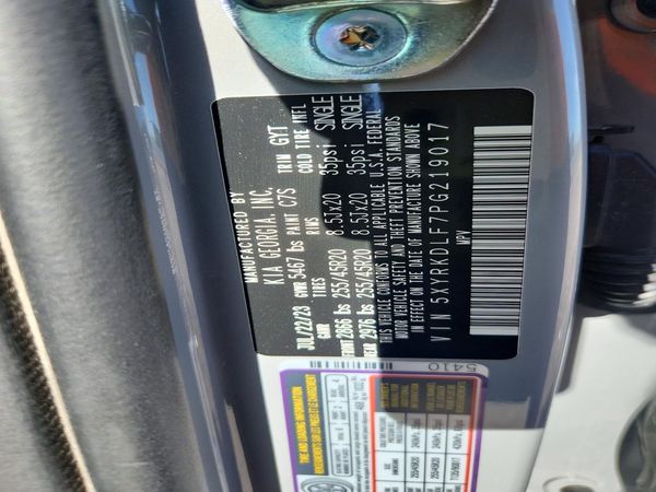 2023 KIA SORENTO