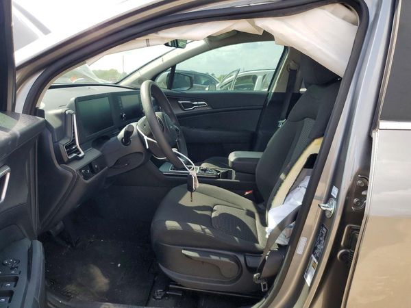2025 KIA SPORTAGE LX
