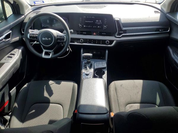 2025 KIA SPORTAGE LX