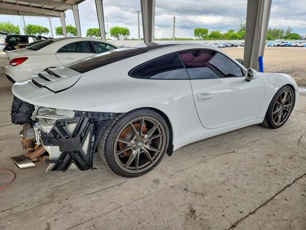 2014 PORSCHE 911 Base (2WD), 4 (4WD)