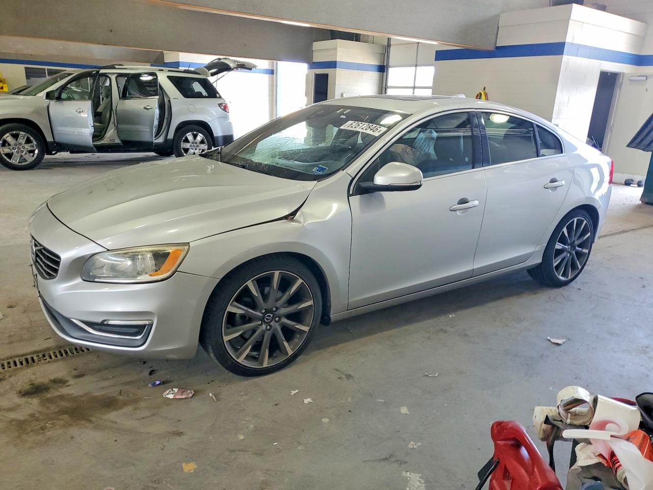 2015 VOLVO S60 Premier (non R design)
