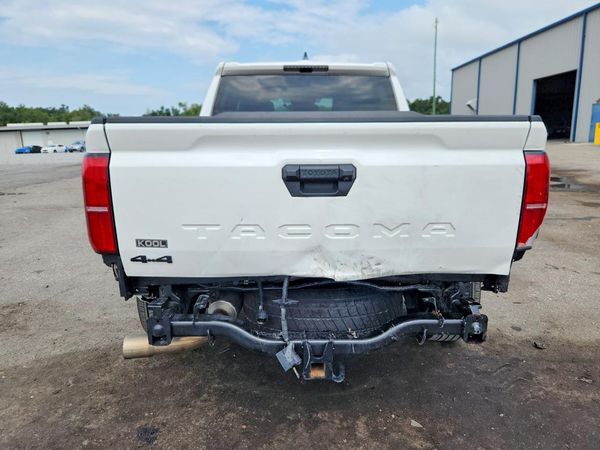 2025 TOYOTA TACOMA