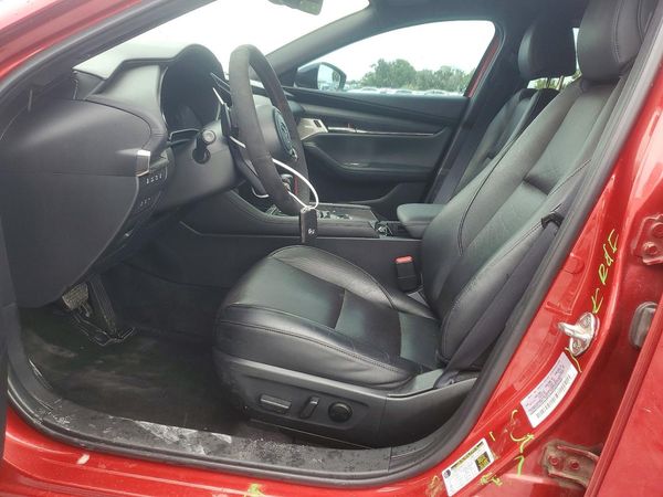 2021 MAZDA 3