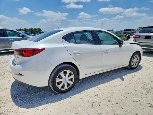2016 MAZDA 3 SV/Base