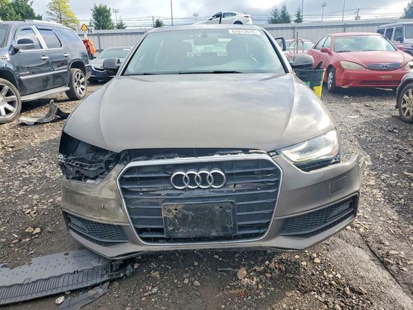 2015 AUDI A4 quattro Premium