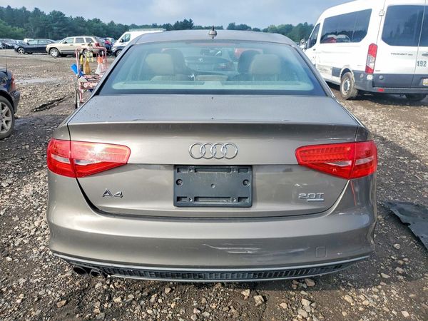 2015 AUDI A4 quattro Premium