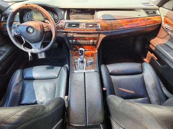 2015 BMW 740 xDrive