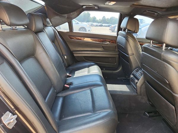2015 BMW 740 xDrive