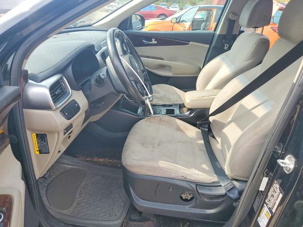 2017 KIA SORENTO L, LX