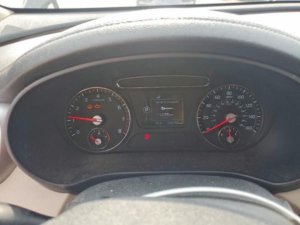 2017 KIA SORENTO L, LX