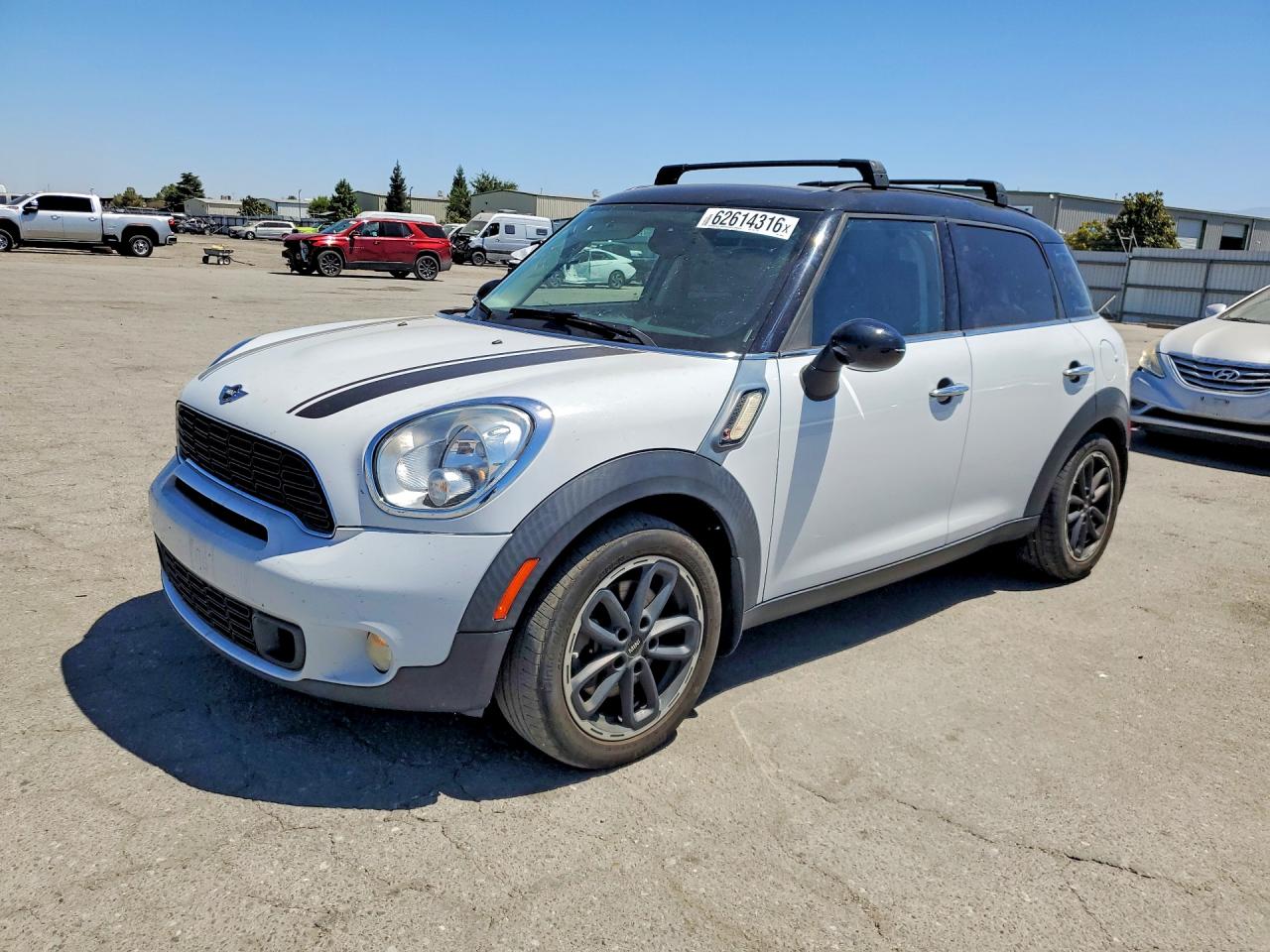 2014 MINI COOPER