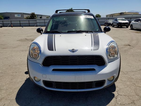 2014 MINI COOPER