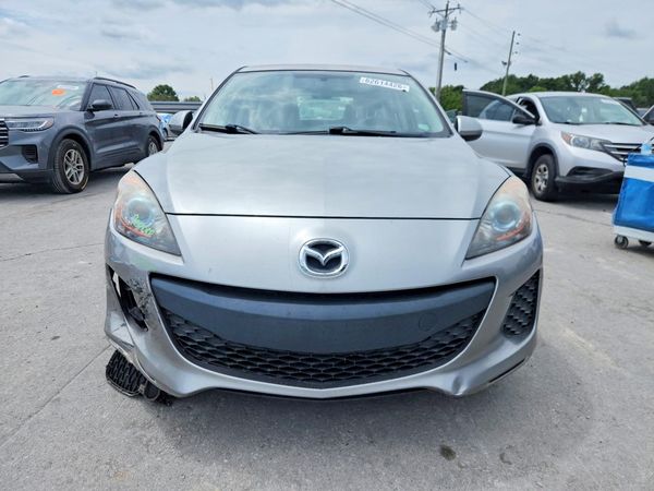 2013 MAZDA 3 Touring/GS