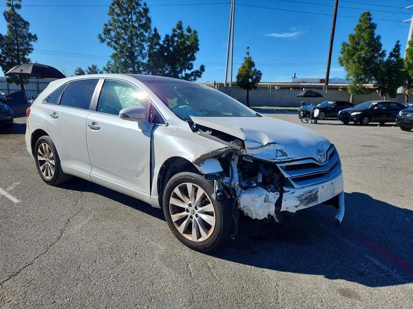 2015 TOYOTA VENZA XLE