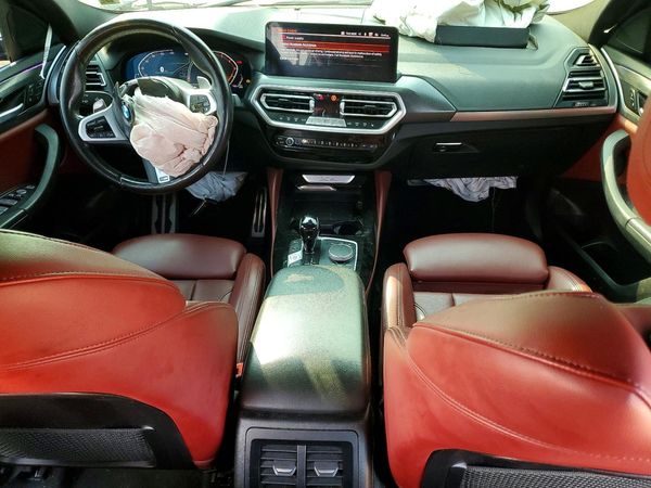 2023 BMW X4