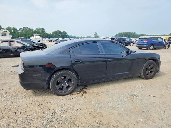 2014 DODGE CHARGER SE RWD