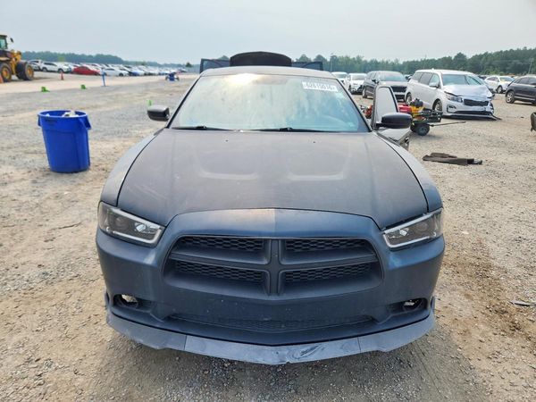 2014 DODGE CHARGER SE RWD