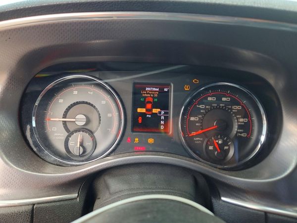 2014 DODGE CHARGER SE RWD