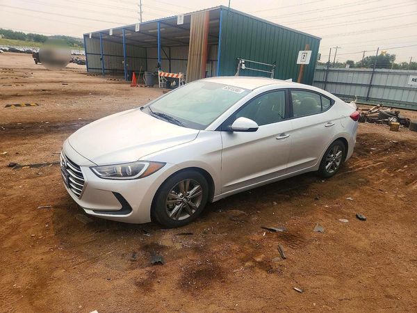 2017 HYUNDAI ELANTRA