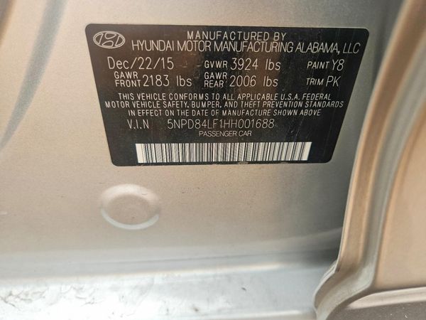 2017 HYUNDAI ELANTRA