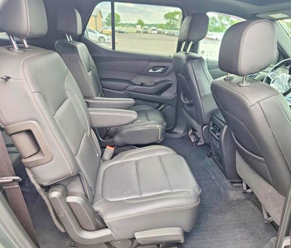 2022 CHEVROLET TRAVERSE LT