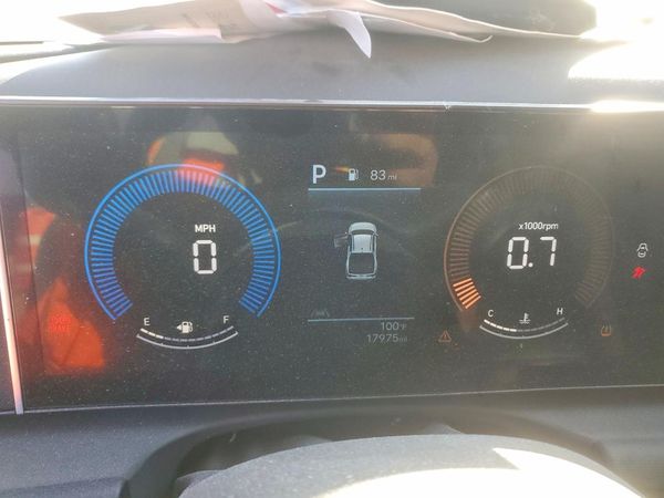 2025 HYUNDAI SANTA CRUZ SE