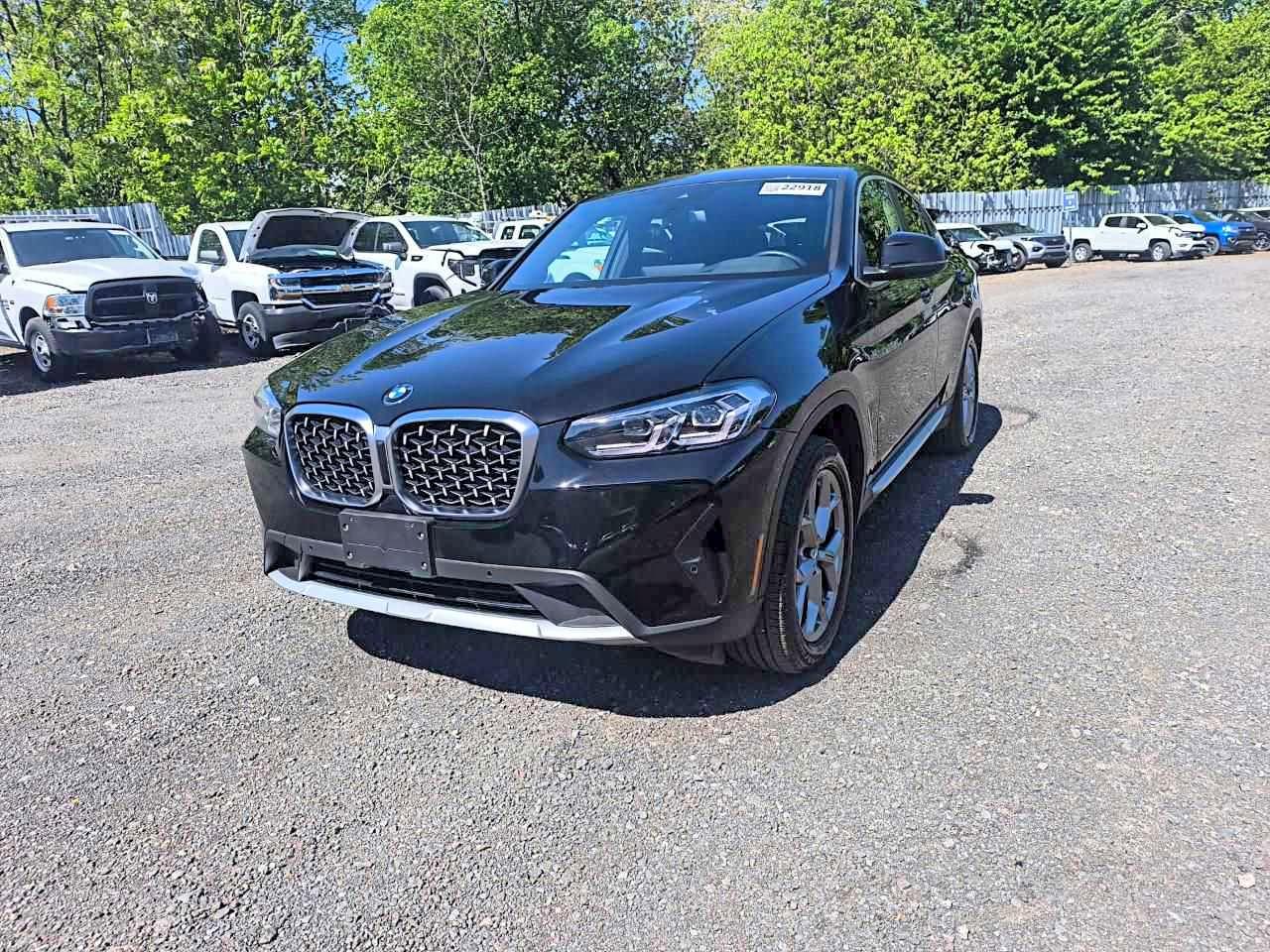 2025 BMW X4 xDrive 30i