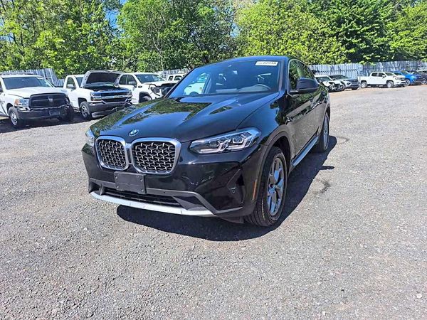 2025 BMW X4 xDrive 30i