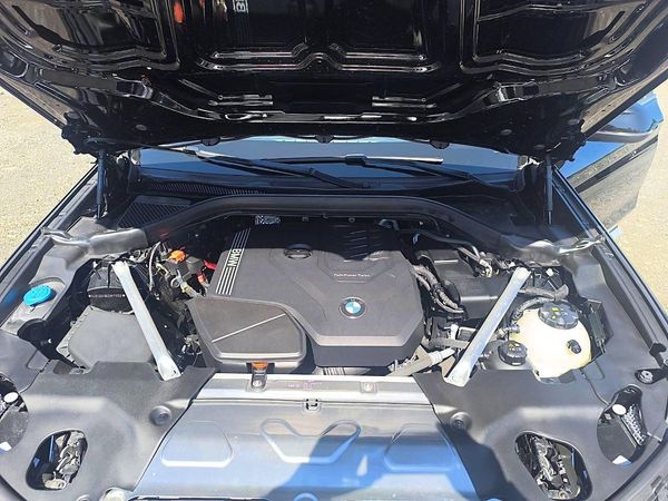 2025 BMW X4 xDrive 30i