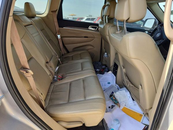 2017 JEEP GRAND CHEROKEE Limited