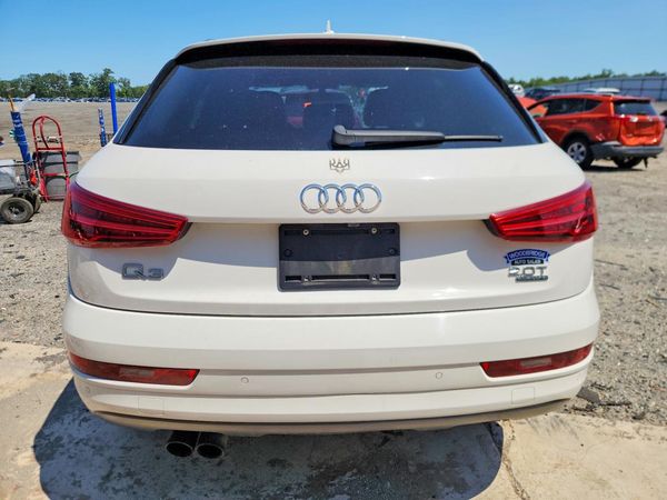 2017 AUDI Q3 quattro Premium