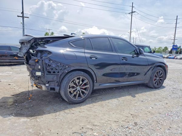 2022 BMW X6 xDrive40i