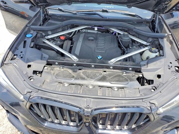 2022 BMW X6 xDrive40i