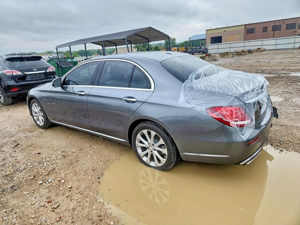 2017 MERCEDES-BENZ E E300-4M